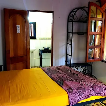 Casa Del Agua Bed & Breakfast Granada Room photo
